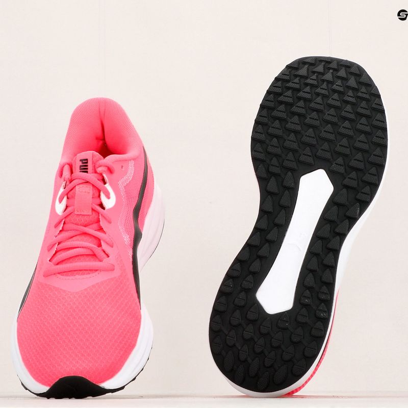 Scarpe da corsa da donna PUMA Twitch Runner sunset glow/puma nero/puma bianco 10