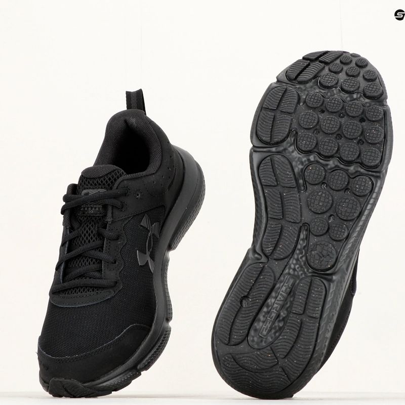 Under Armour Charged Assert 10 scarpe da corsa da uomo nero/nero/nero 17