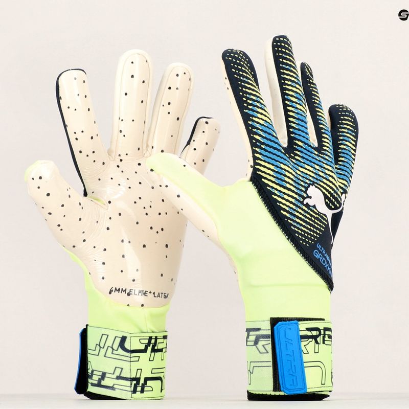 PUMA Ultra Ultimate 1 NC guanti da portiere luce frizzante/notte parigina 7