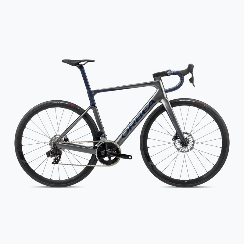 Orbea Orca M31e LTD 2023 glitter antracite/blu carbonio vista strada