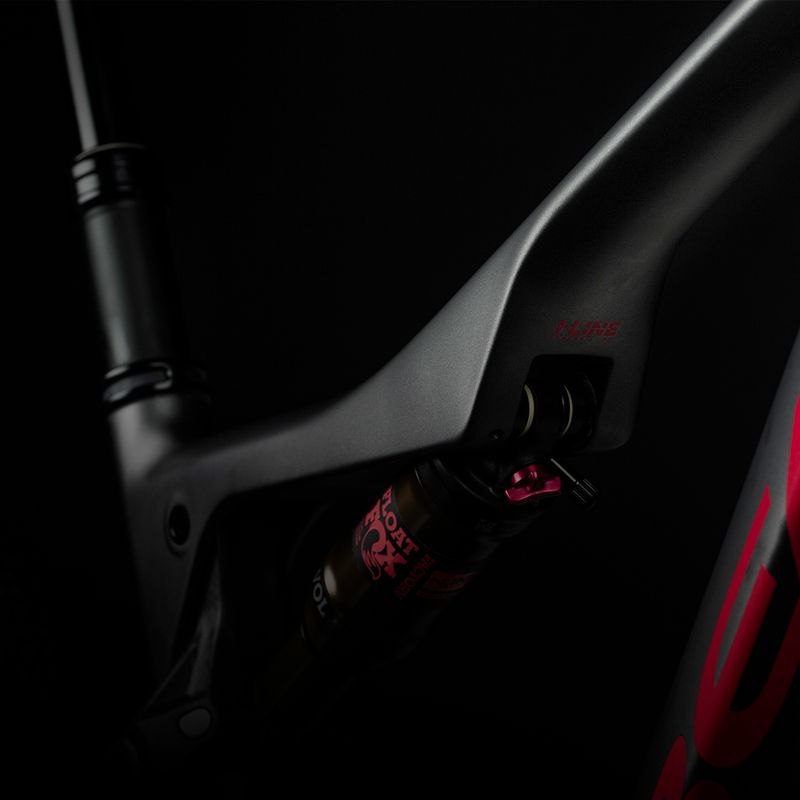 Orbea Oiz M-Pro 2022 antracite/corallo mountain bike 6