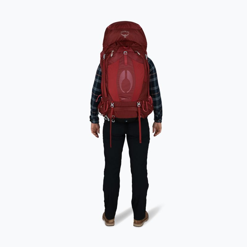 Zaino da trekking da donna Osprey Aura AG 65 l M-L berry sorbet red 6