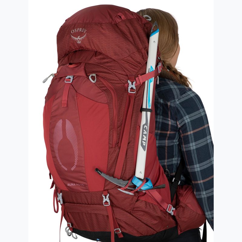 Zaino da trekking da donna Osprey Aura AG 65 l M-L berry sorbet red 9