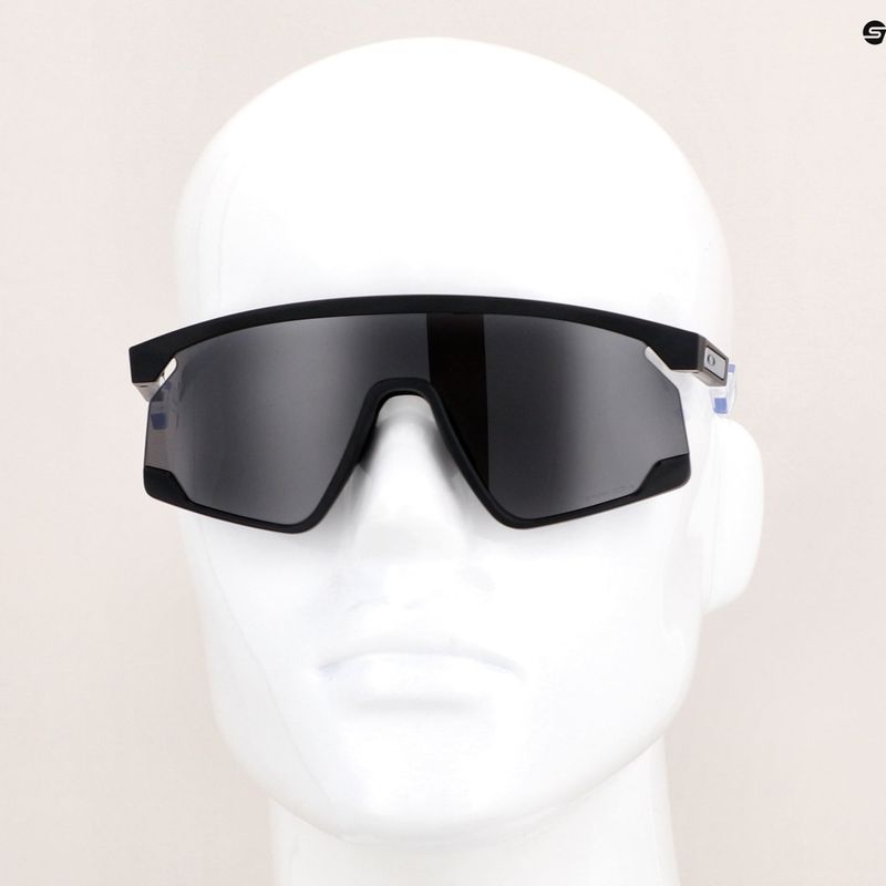 Occhiali da sole Oakley Bxtr nero opaco/nero prizm 7