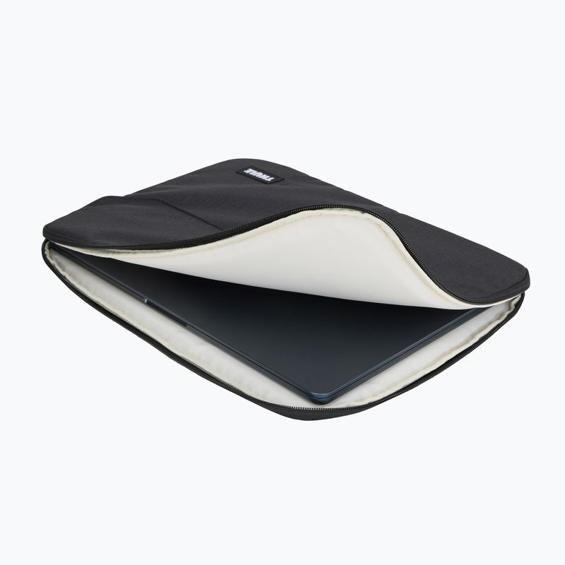 Custodia per MacBook Air 15" Thule Lithos Sleeve black 7
