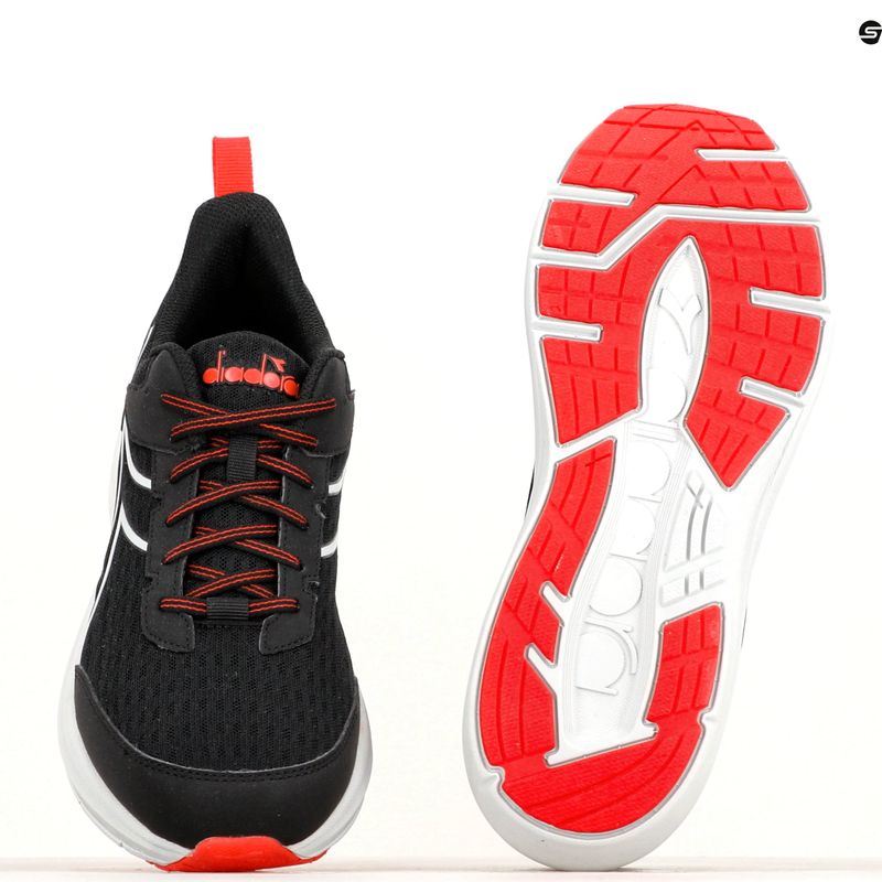 Scarpe da corsa Diadora Snipe uomo nero/argento/rosso 12