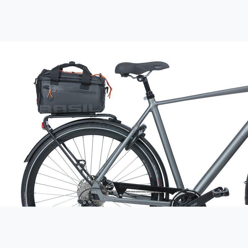 Borsa da bicicletta per portapacchi Basil Miles Tarpaulin MIK 7 l nero/arancione 7