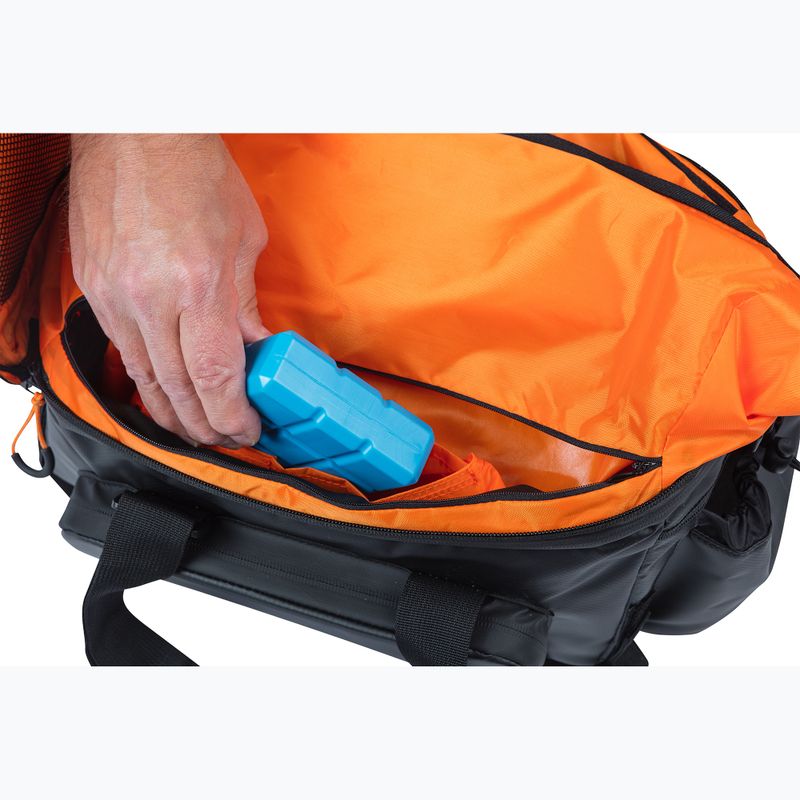 Borsa da bicicletta per portapacchi Basil Miles Tarpaulin XL Pro 9-36 l nero/arancione 8