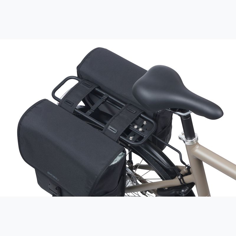 Basil Go Double Bag borsa da bici 32 l nero pieno 7