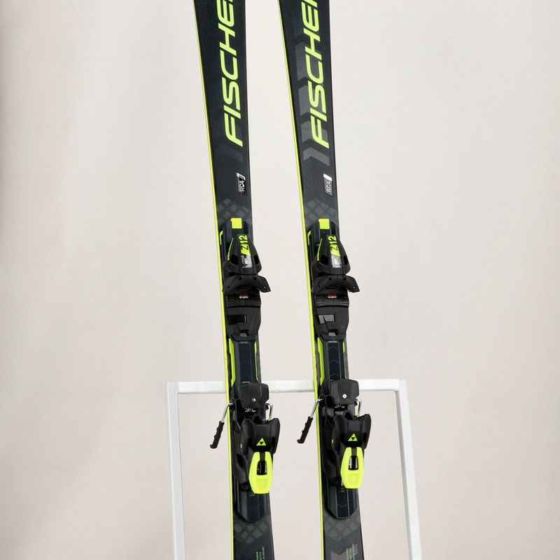 Sci da discesa Fischer RC4 WC SC MT + attacchi RC4 Z12 PR 8