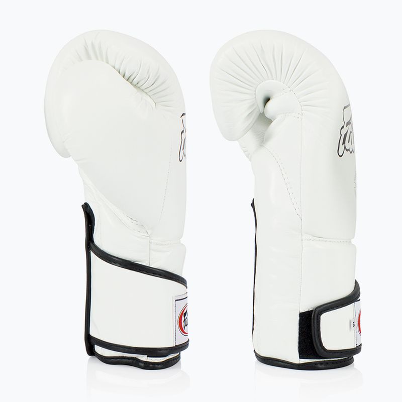 Guantoni da boxe Fairtex Stylish Angular Sparring - Pollice bloccato bianco 3