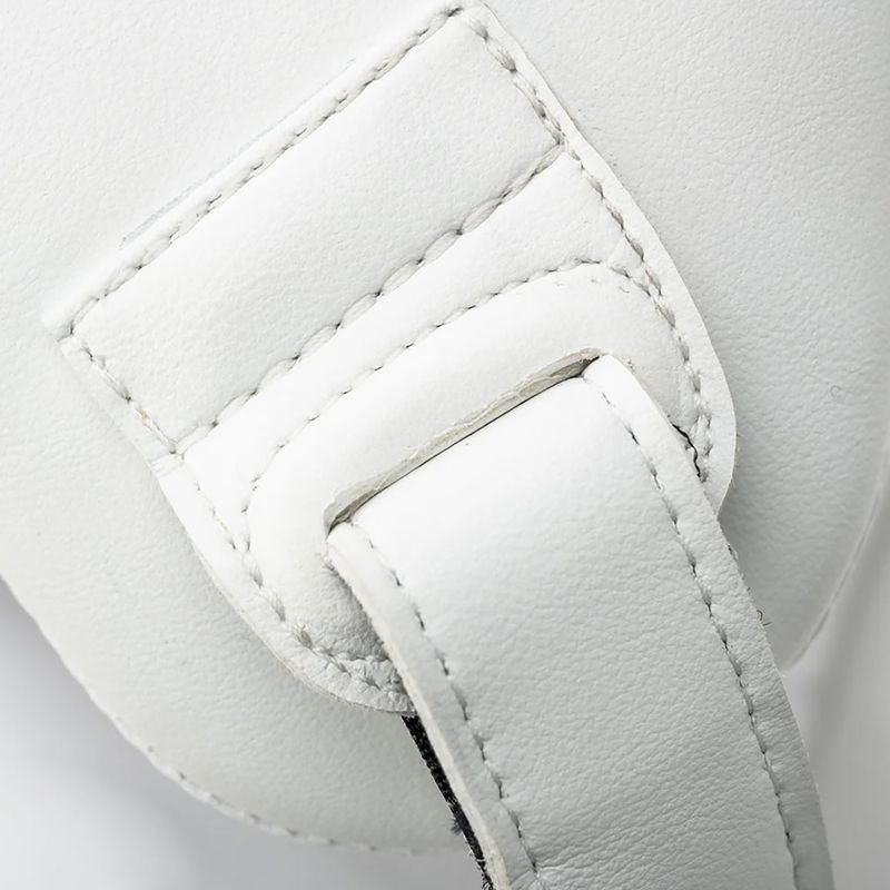 Casco da boxe YOKKAO Competition white 9