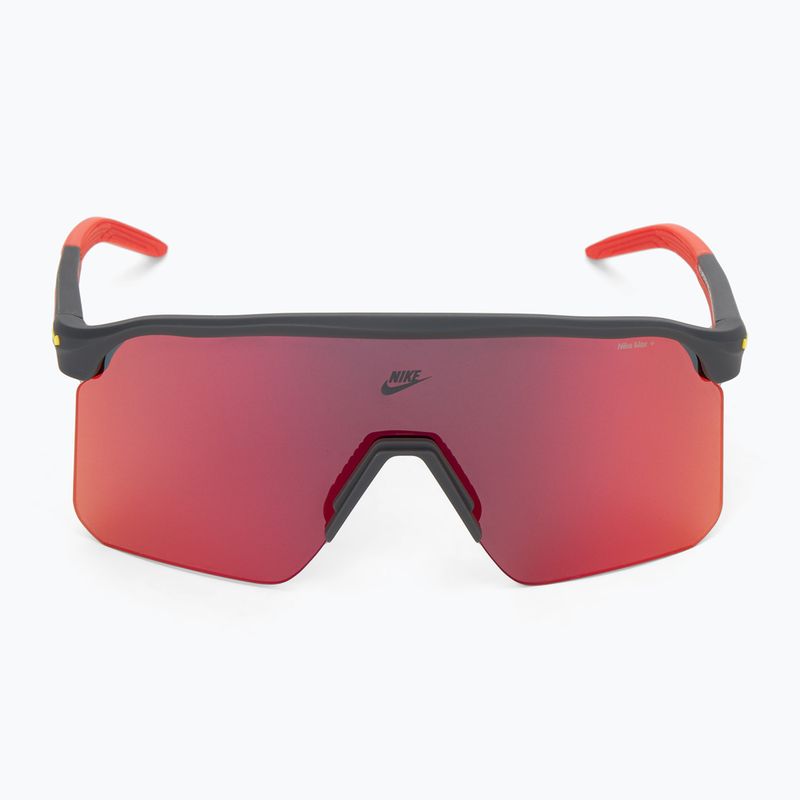 Occhiali da sole Nike Expedition Shield grigio fumo scuro opaco/rosso specchiato 3
