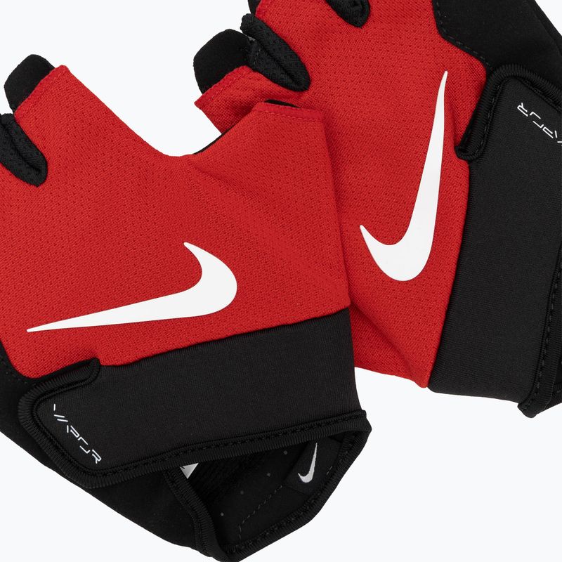 Guanti da allenamento da uomo Nike Vapor FG university red/nero/bianco 5