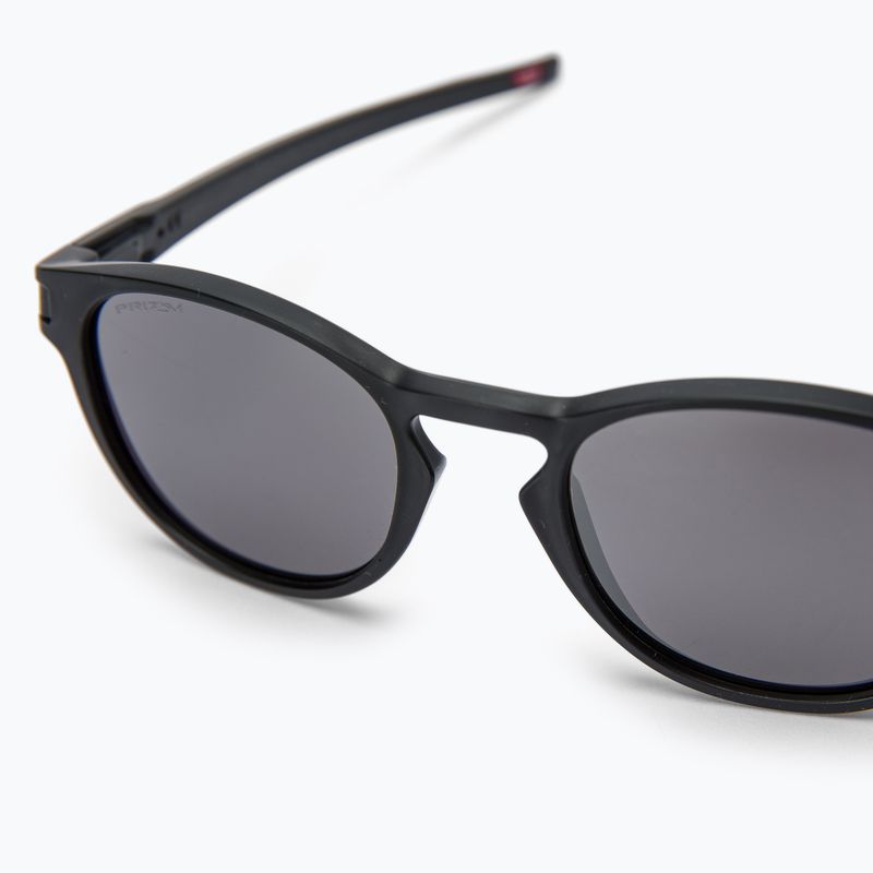 Occhiali da sole Oakley Latch nero opaco/nero Prizm 4