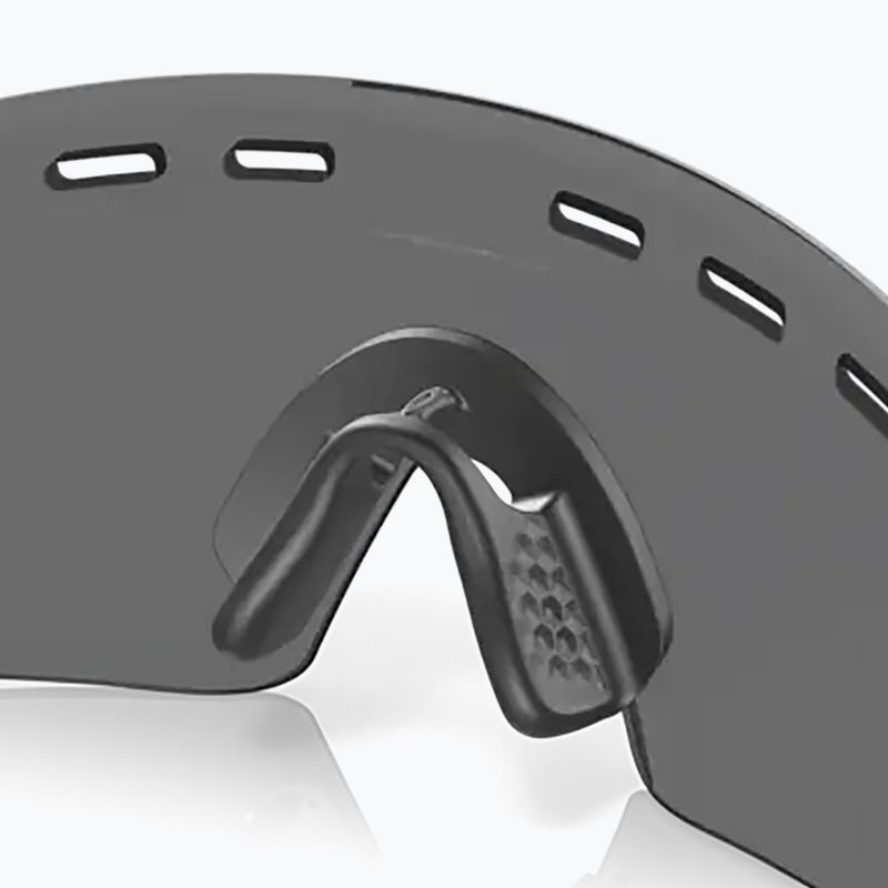 Occhiali da sole Oakley Encoder Strike Vented nero opaco/nero Prizm 11