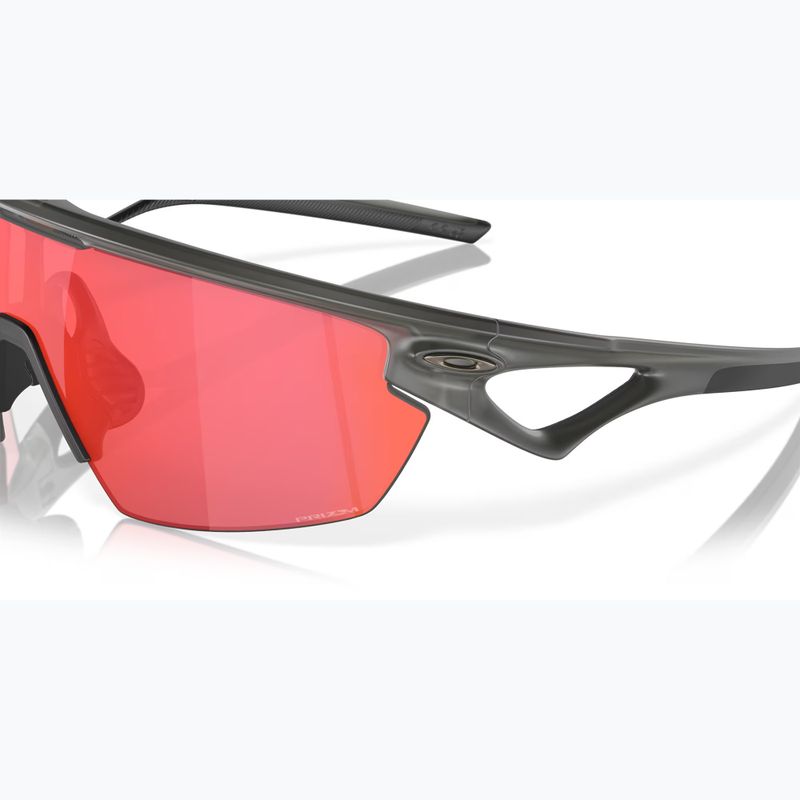Occhiali da sole Oakley Sphaera grigio opaco fumo/prizm trail torch 6