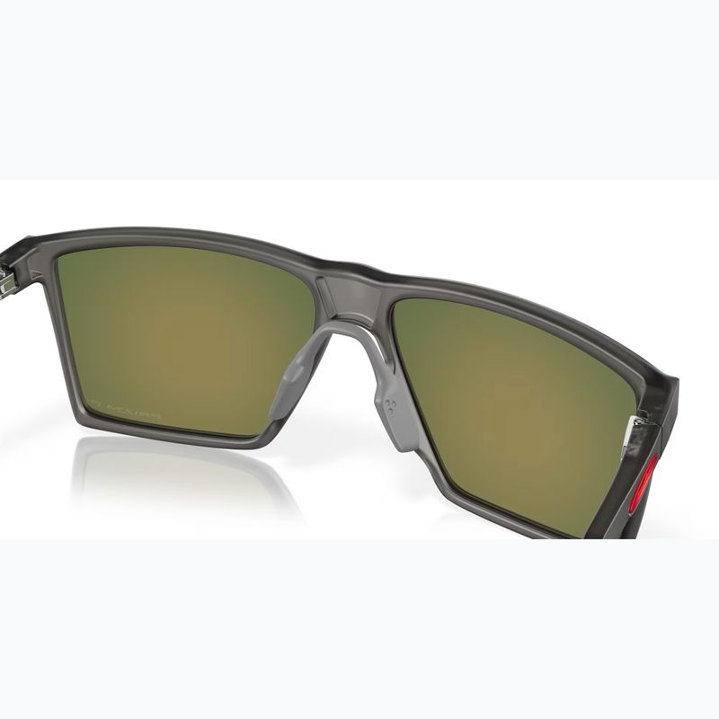 Occhiali da sole Oakley Futurity satin grey smoke/prizm ruby polarizzati 7
