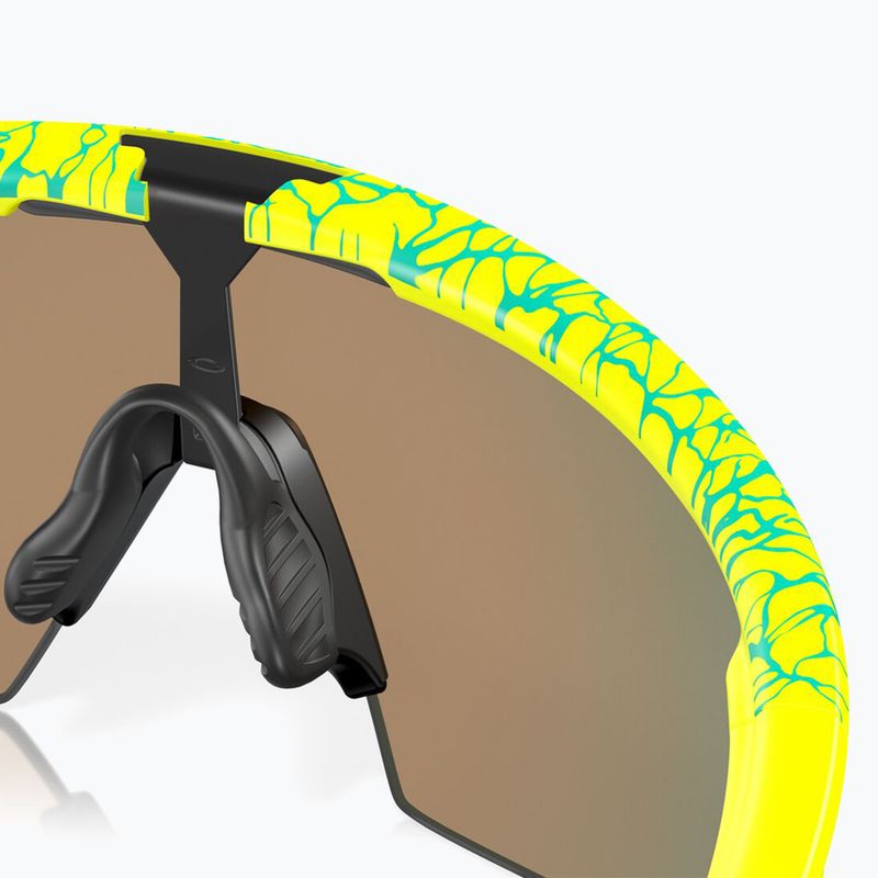 Occhiali da sole Oakley Sphaera matte tenball yellow/clst neuron/prizm ruby 7