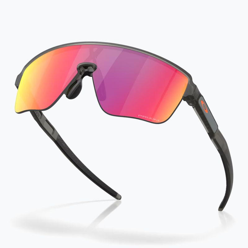 Occhiali da sole Oakley Corridor SQ grigio opaco smoke/prizm road 4