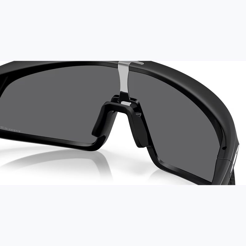 Occhiali da sole Oakley RSLV nero opaco/nero prizm 7