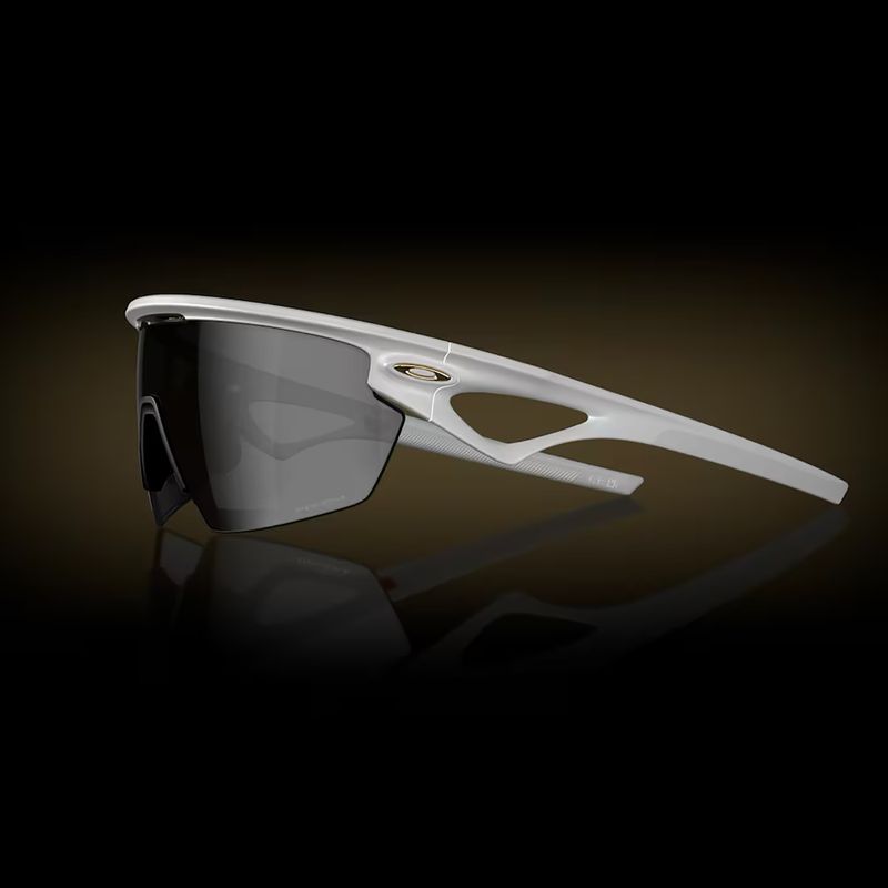 Occhiali da sole Oakley Sphaera PC bianco opaco/nero Prizm 5