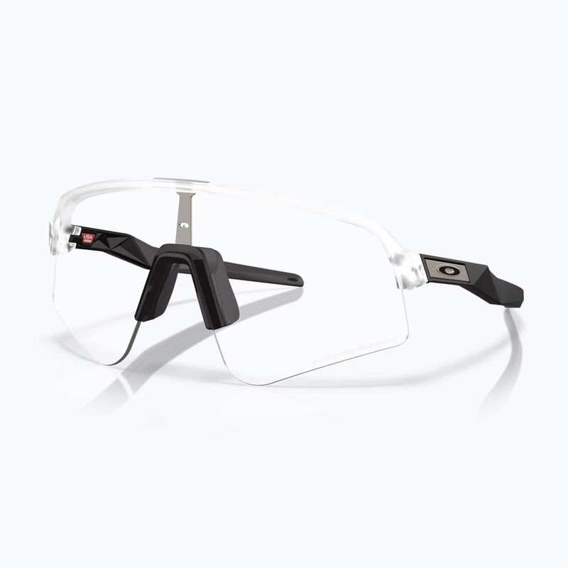 Occhiali da sole Oakley Sutro Lite Sweep matte clear/clear to black iridium photochromic