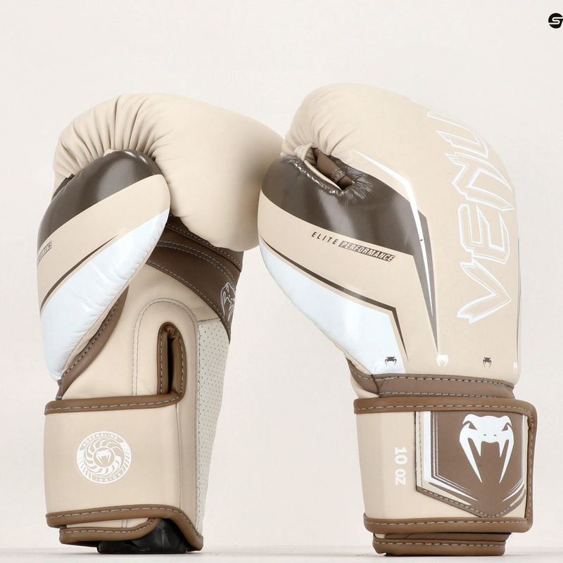 Guanti da boxe Venum Elite Evo sabbia 6