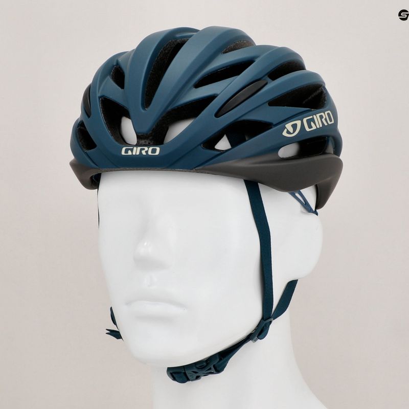 Casco da bicicletta Giro Syntax blu porto opaco 10