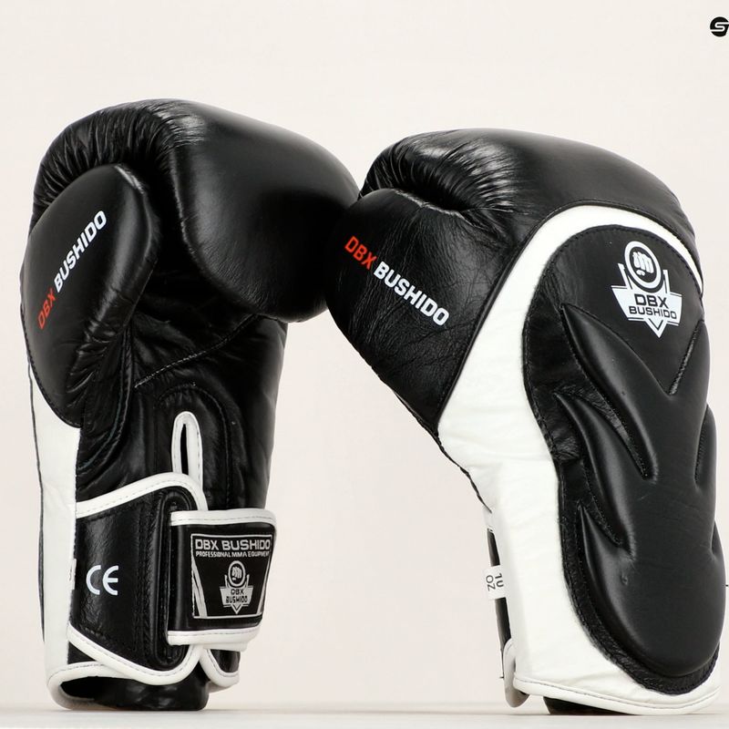 Guanti da boxe DBX BUSHIDO con sistema Wrist Protect nero Bb4 17