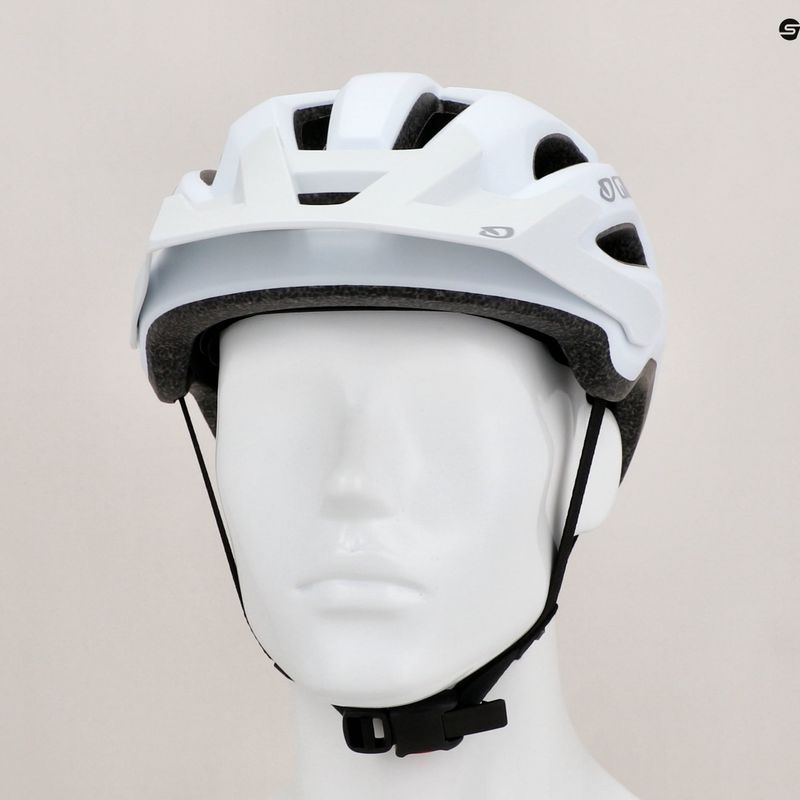 Casco da bicicletta Giro Fixture II bianco opaco 9