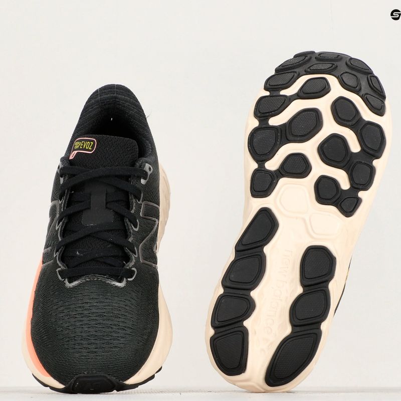 Scarpe da corsa da donna New Balance Fresh Foam X Evoz v3 nero 8