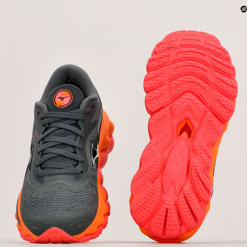 Scarpe da corsa da donna Mizuno Wave Sky 7 turbolenza/bianco/carota 11