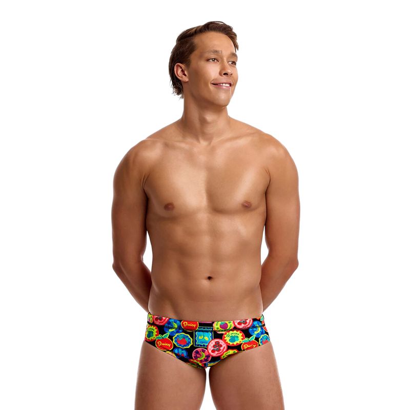 Slip da nuoto uomo Funky Trunks Classic Brief berry good 2
