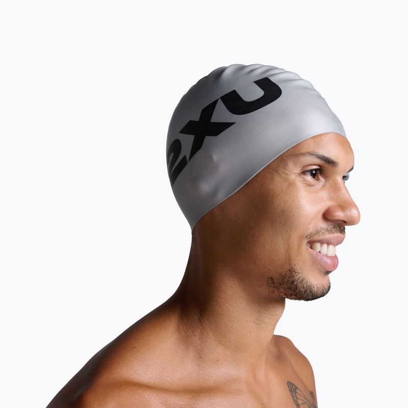 2XU Cuffia da nuoto in silicone argento/argento 4