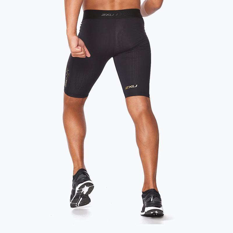 Pantaloncini da allenamento 2XU Force Compression da uomo, nero/oro 3