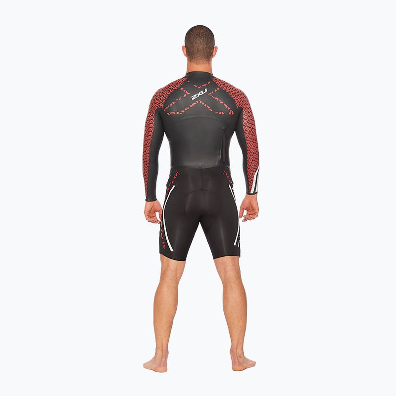 Muta da triathlon da uomo 2XU Swimrun PRO nero/flame scarlet 10