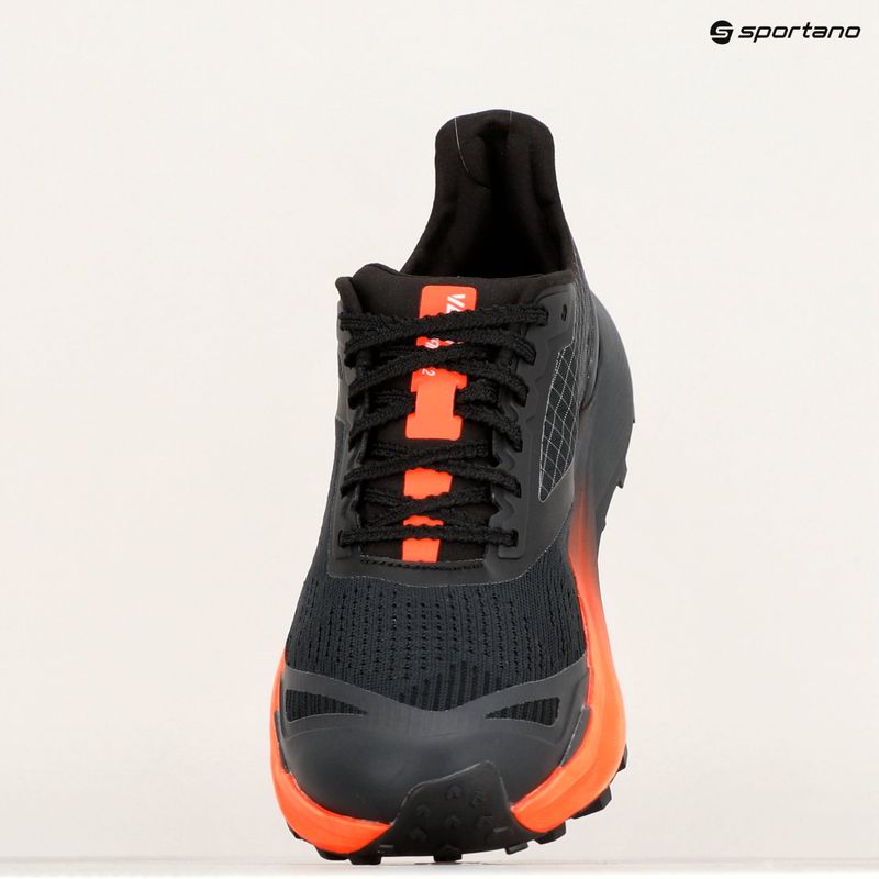 Scarpe da corsa da uomo The North Face Vectiv Infinite 2 grigio asfalto/fiamma viva 9