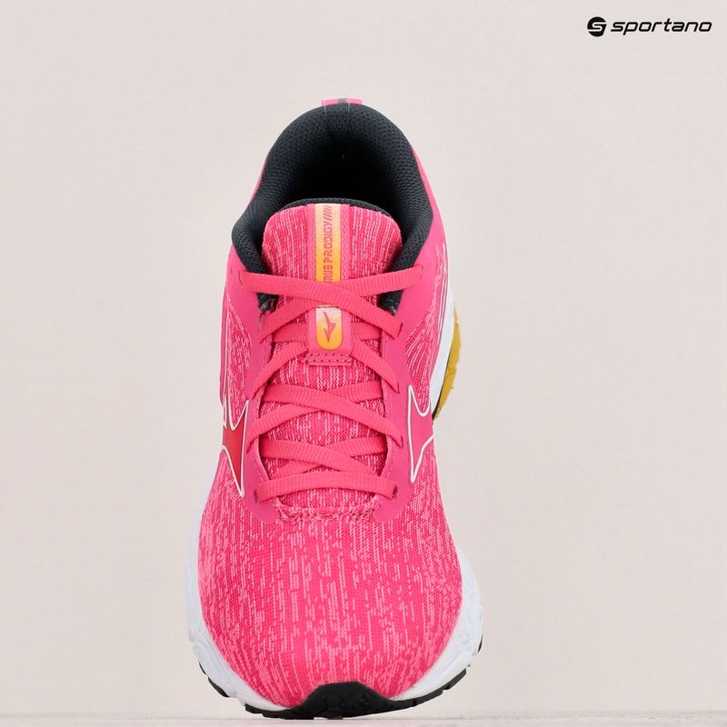 Scarpe da corsa da donna Mizuno Wave Prodigy 5 rosa vivo/bianco neve/primavera 9