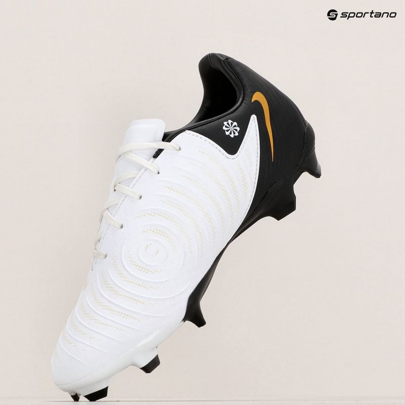 Nike Phantom GX II Academy FG/MG scarpe da calcio bianco / oro metallico coin / nero 9