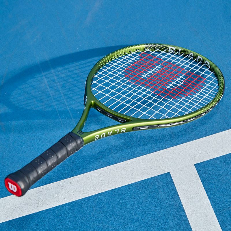 Racchetta da tennis per bambini Wilson Blade Feel Comp 26 verde WR125210U 10
