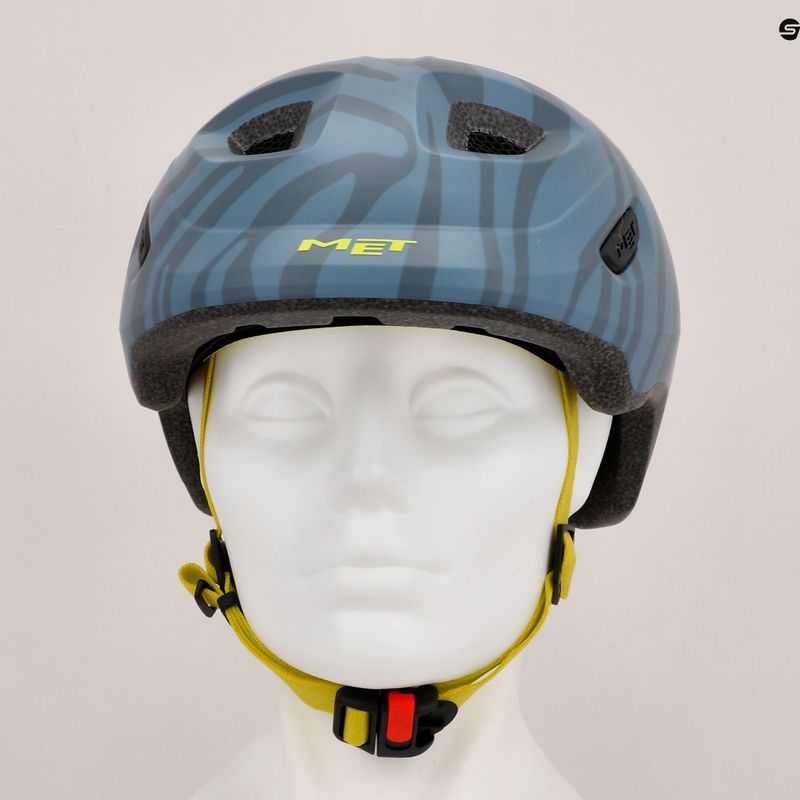Casco da bicicletta per bambini MET Hooray blu zebra opaco 9