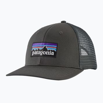 Cappello Patagonia P-6 Logo Trucker grigio fucina