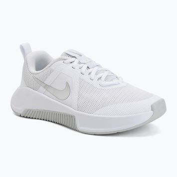 Scarpe da allenamento da donna Nike MC Trainer 3 white/photon dust/metallic platinum