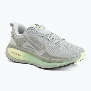 Scarpe da running da uomo Nike Vomero 18 light silver/barely volt/college grey