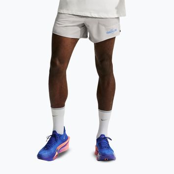 Pantaloncini da corsa da uomo Nike Stride college grey