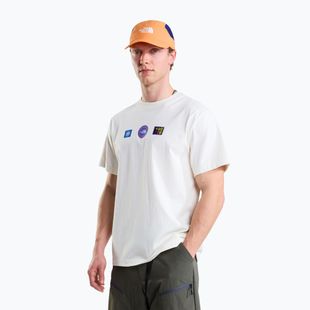 T-shirt da uomo The North Face Explorer Badges RLX SS Tee Graphic white dune
