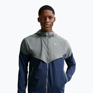 Giacca da running uomo Nike Impossibly Light Windrunner smoke grey/smoke grey/midnight navy