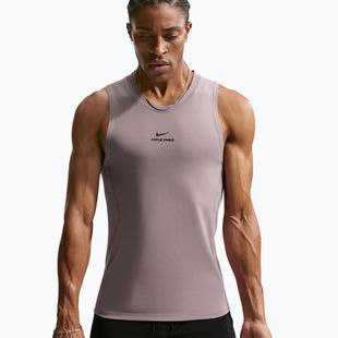 Maglietta da allenamento da uomo Nike Pro Training Dri-Fit light violet ore/black