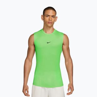 Maglietta da allenamento da uomo Nike Pro Dri-Fit Tight Sleeveless Fitness green strike/black